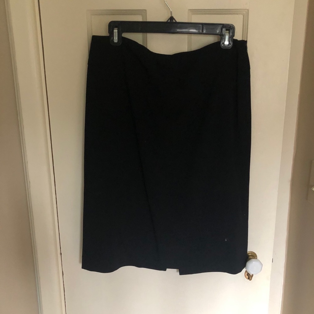 Black pencil skirt